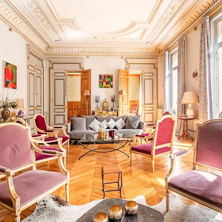 Wagram Luxury Palace Paris