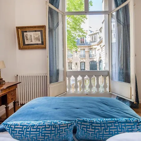 Wagram Luxury Palace * Paris
